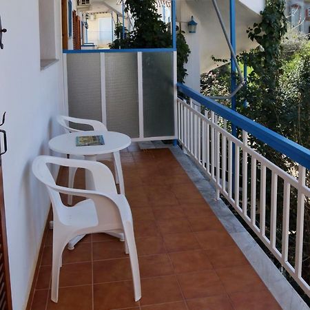 Seaview Self Catering Apartment - Helen No 1 Xiropigado Exterior foto