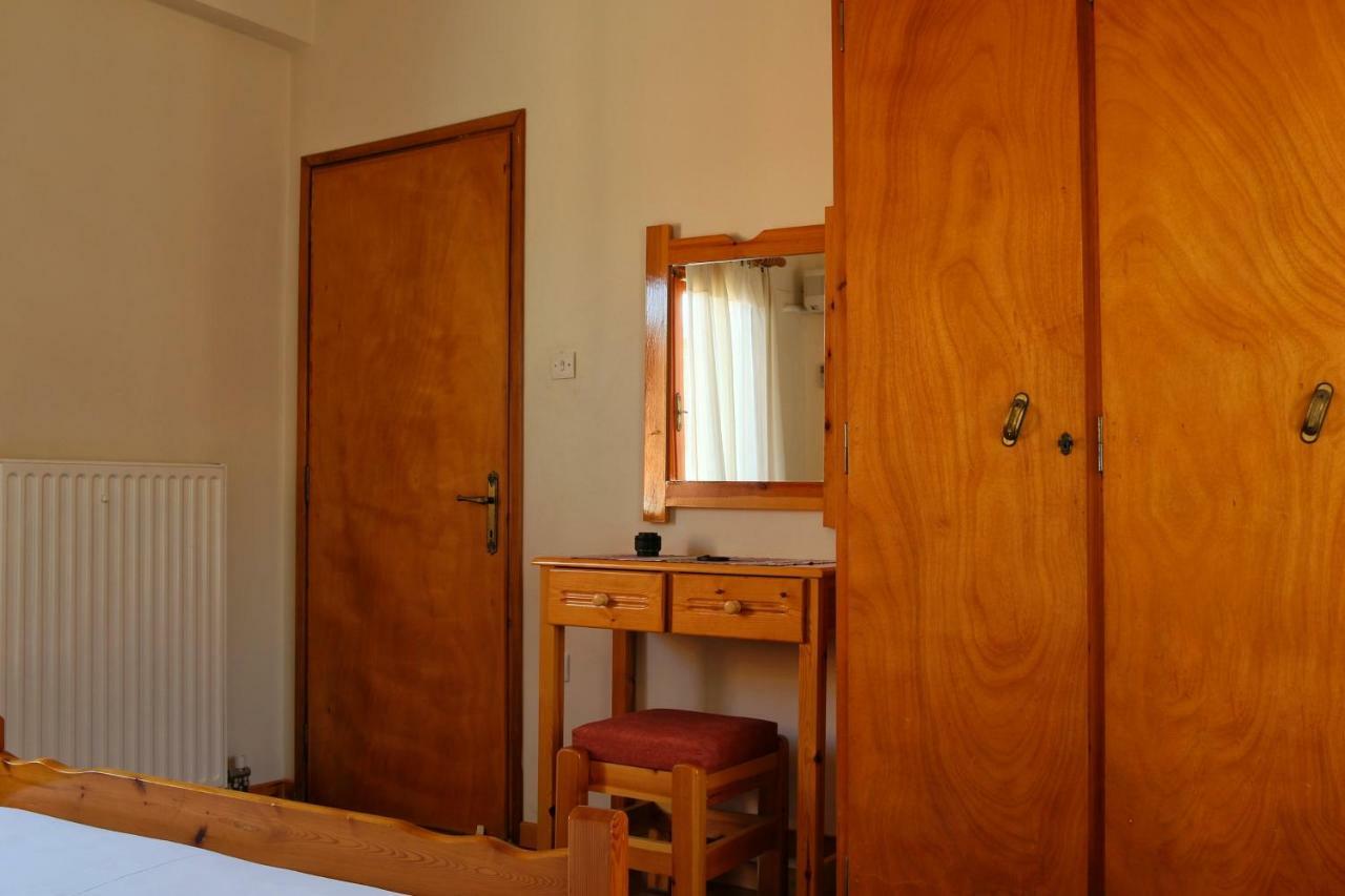 Seaview Self Catering Apartment - Helen No 1 Xiropigado Exterior foto