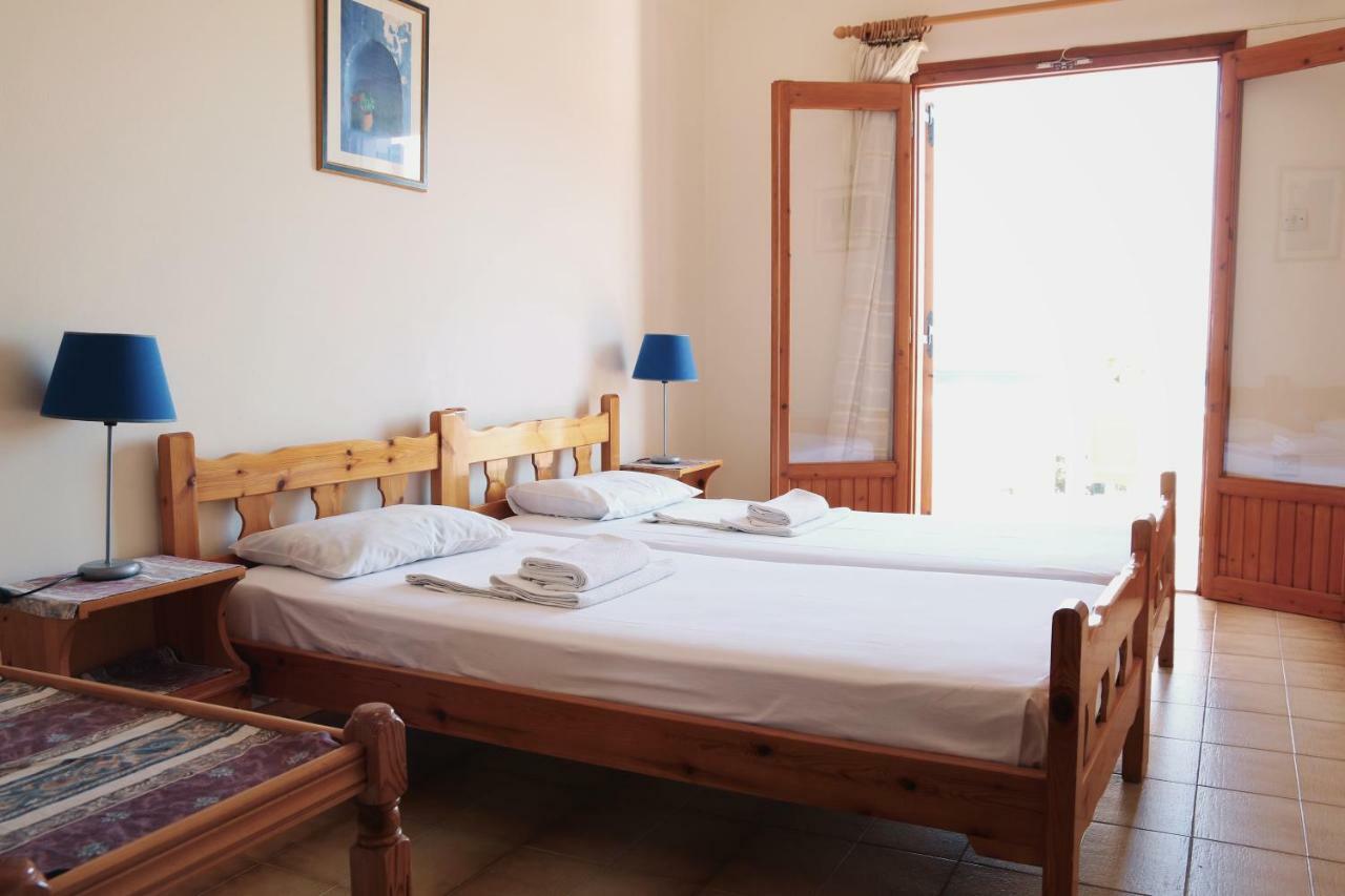 Seaview Self Catering Apartment - Helen No 1 Xiropigado Exterior foto
